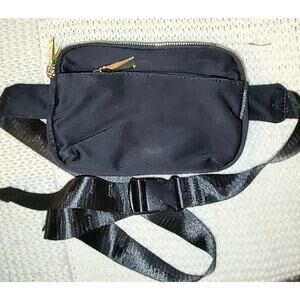 Zorfin - Black Satiny Nylon Convertible Crossbody Purse / Fanny Pack, NWOT